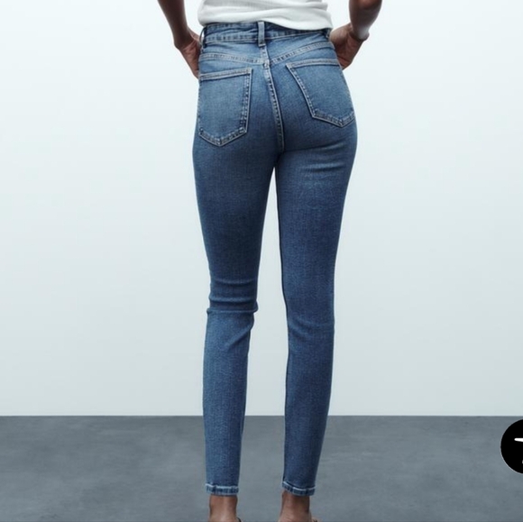 Zara high rise skinny jeans Collection Denim Sz 4 - Picture 3 of 15
